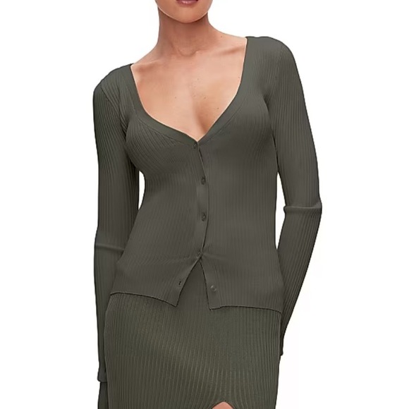 Good American Sweaters - GOOD AMERICAN Women's‎ 3XL Shine Rib V-Neck Cardigan Fatigue Olive Green NWT